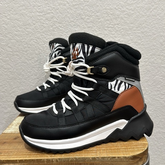 Cougar Steez Waterproof Cold Weather Zebra Boots Size 6 - Picture 4 of 9